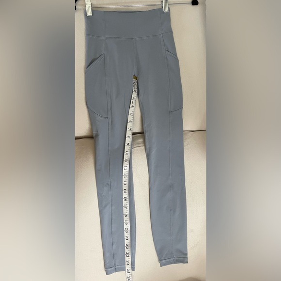 Lululemon Invigorate High Rise Tights Leggings 25” With Pockets Chambray Size 2 - Picture 7 of 12
